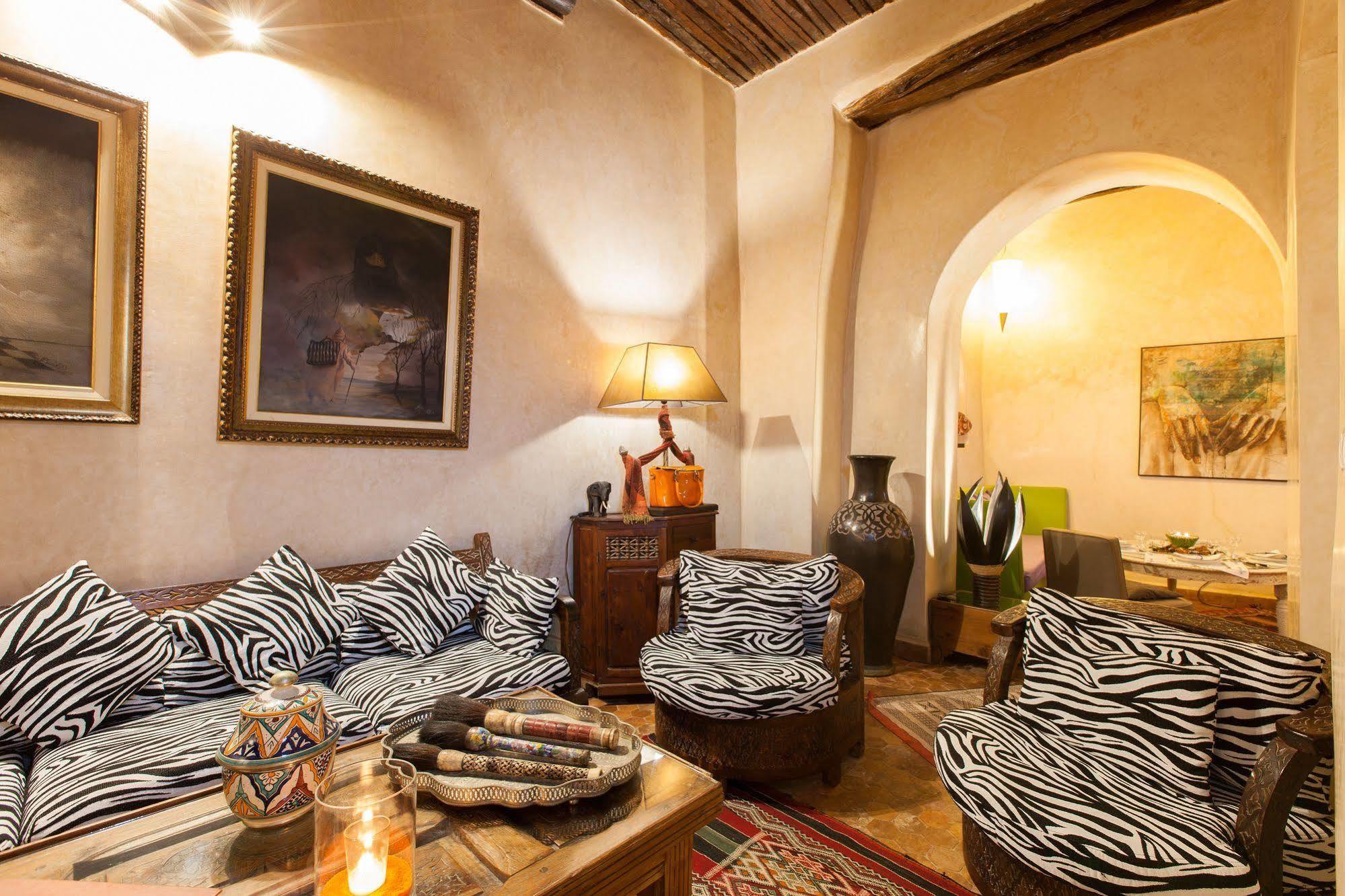 Riad Emotion Essaouira Luaran gambar
